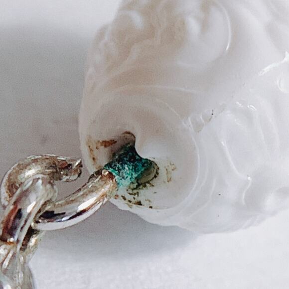 Vintage 1960s Signed Sarah Coventry Necklace Earrings Set White Resin Bead Mod - Picture 8 of 12